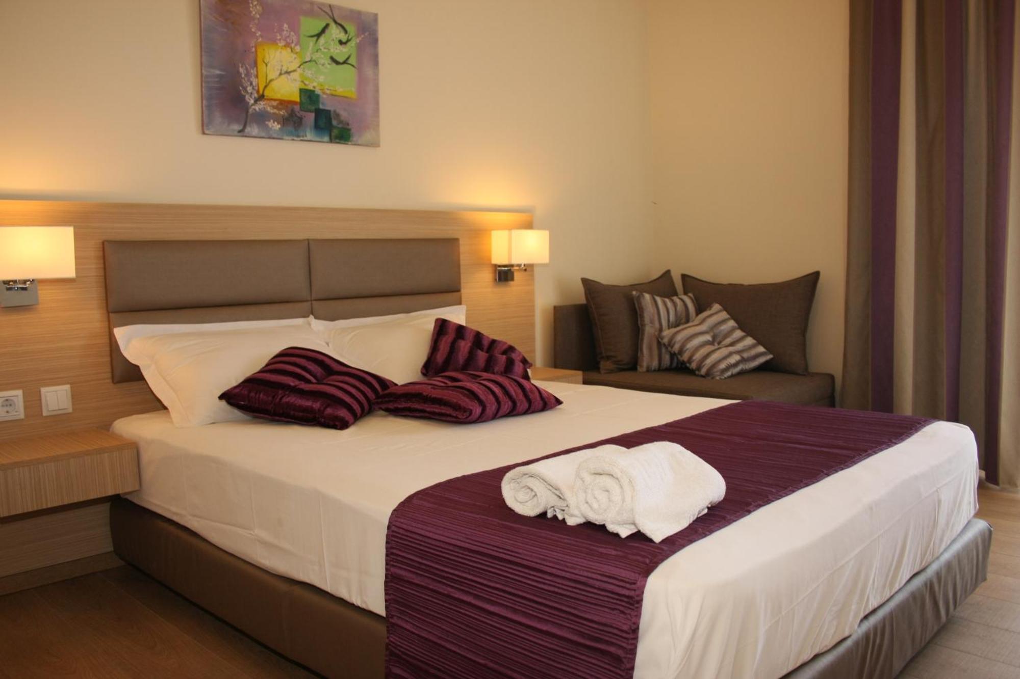 Leonidas Apartments And Suites Mola Kalyva Zewnętrze zdjęcie