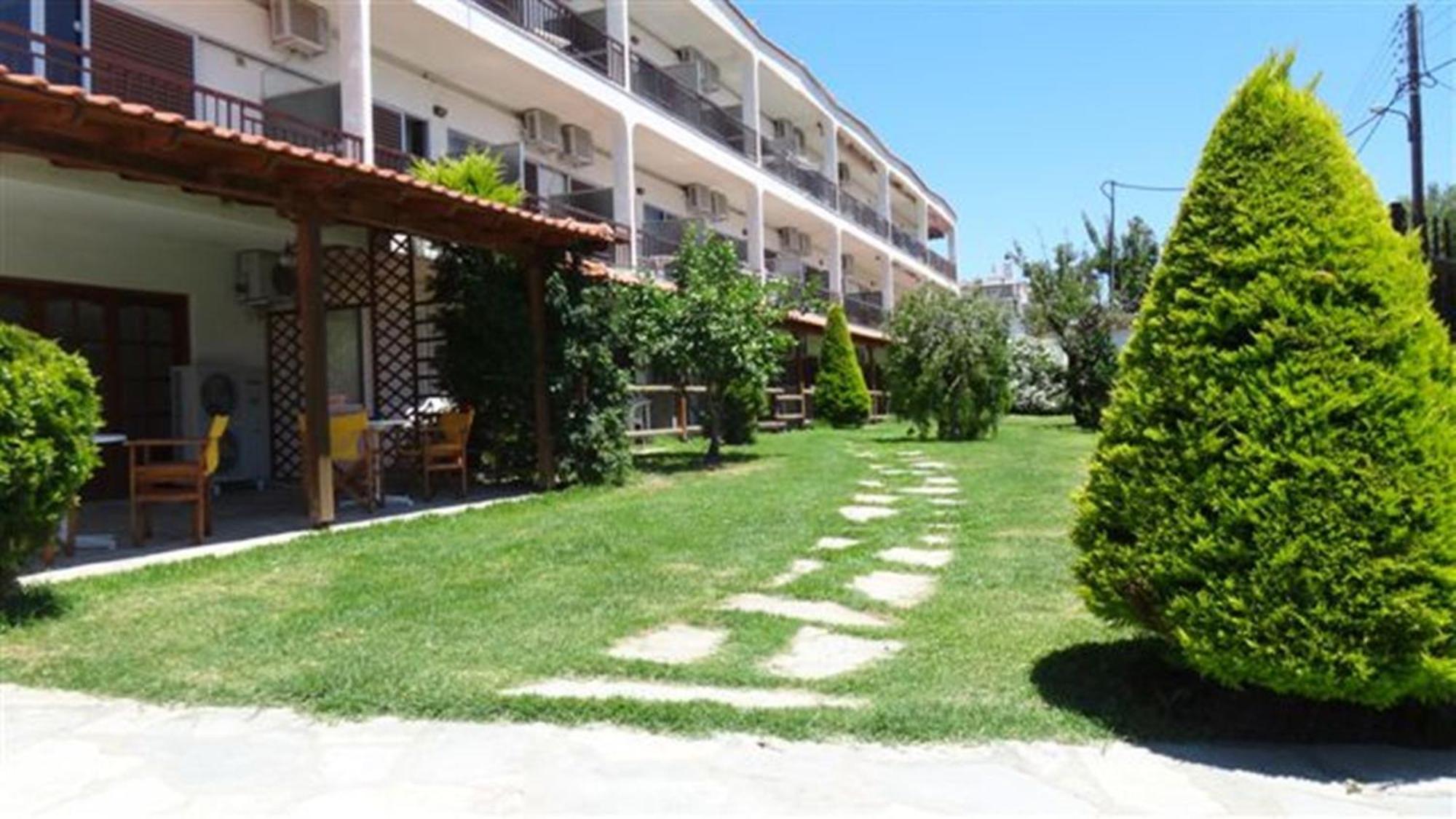 Leonidas Apartments And Suites Mola Kalyva Zewnętrze zdjęcie